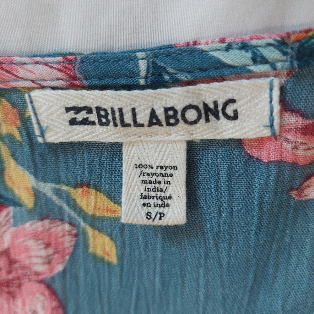 NWT Billabong Floral Midi Wrap Dress Small - Picture 3 of 9